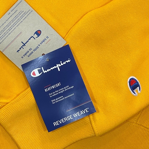 Champion Gold Reverse Weave Crew Sweater, Size M, 24X29 - Picture 5 of 7